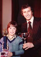 1981_13_SW_Presentation_Fry_Club_Young_Player_Of_The_Year
